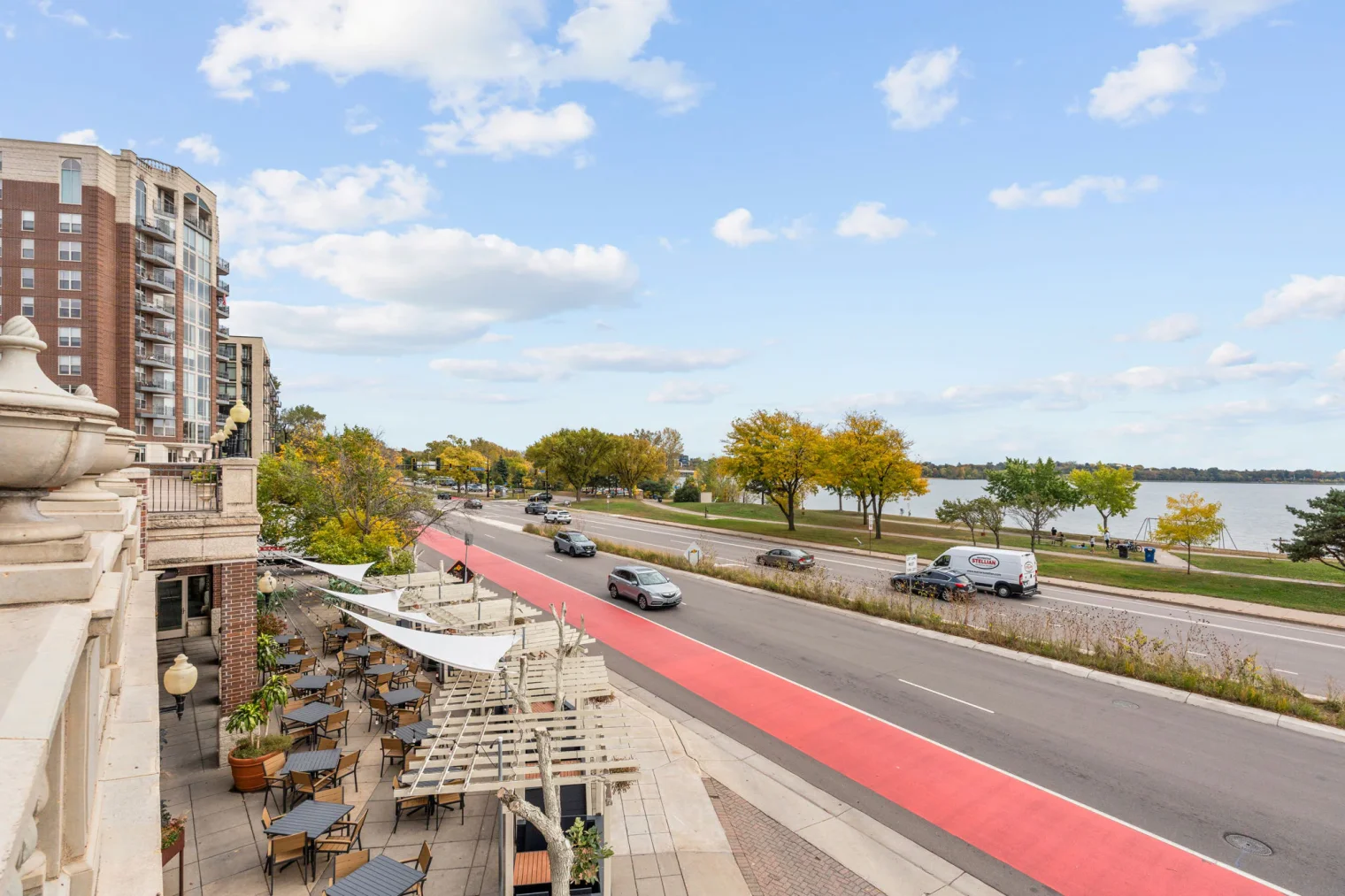 43 web or mls 2900 thomas ave s 43