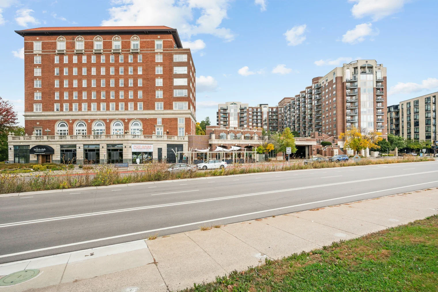 5 web or mls 2900 thomas ave s 5